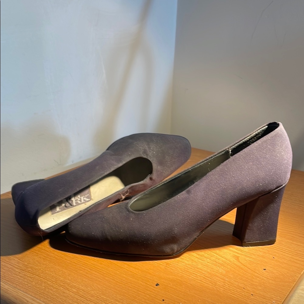 Vintage Power 90s Black Pumps 7 1/2 W